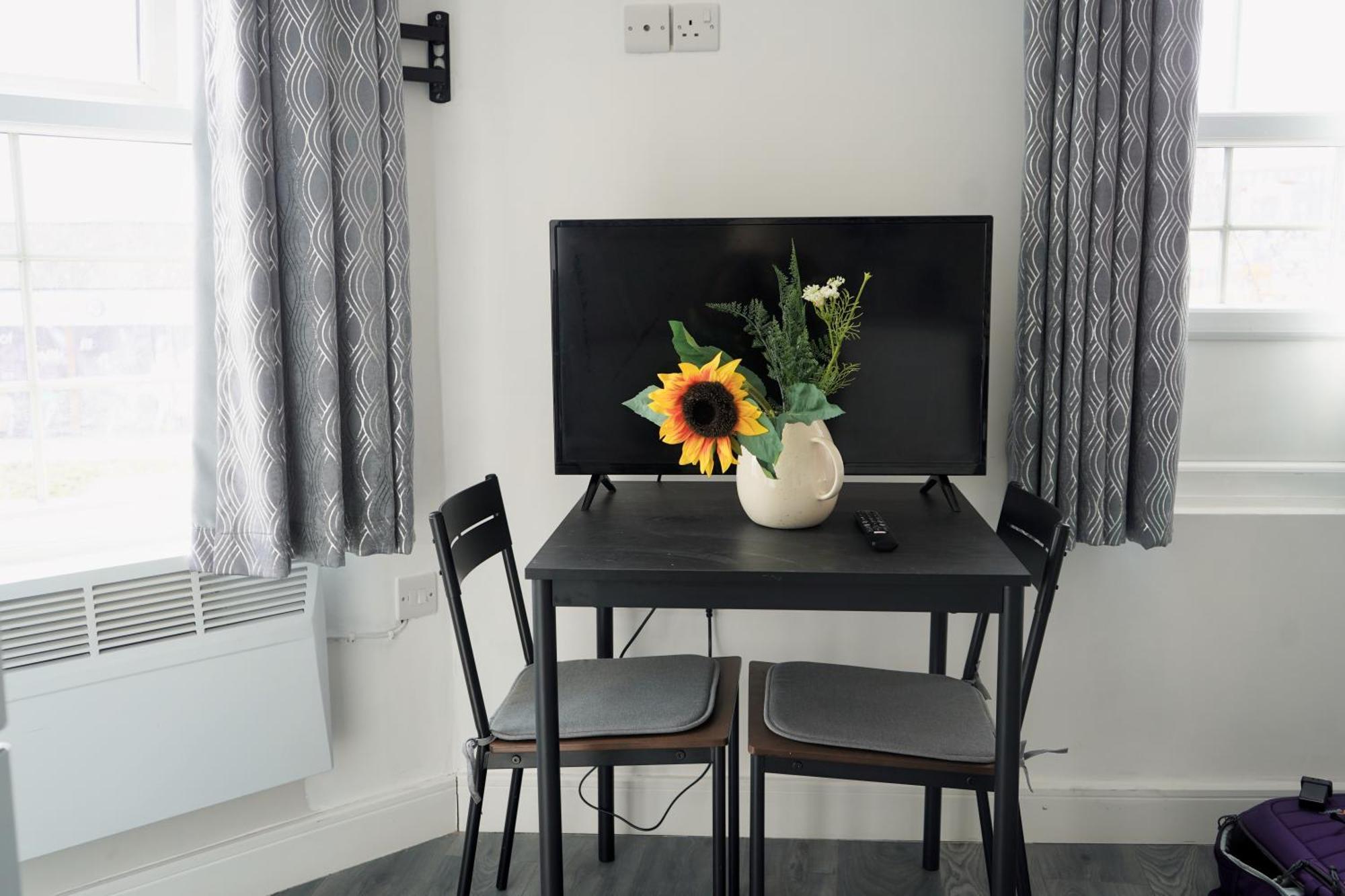 Bright And Spacious Studio In Central Birmingham Extérieur photo
